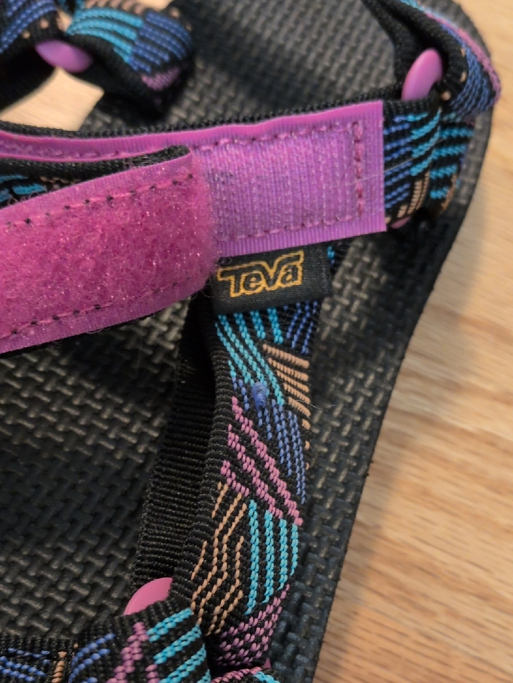 Teva Original Universal Sandals - Picture 9 of 9